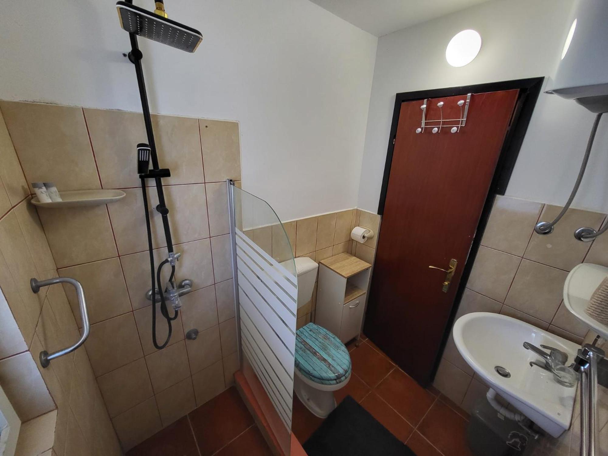 Apartment Bunjo'S Beach House Trogir Eksteriør bilde