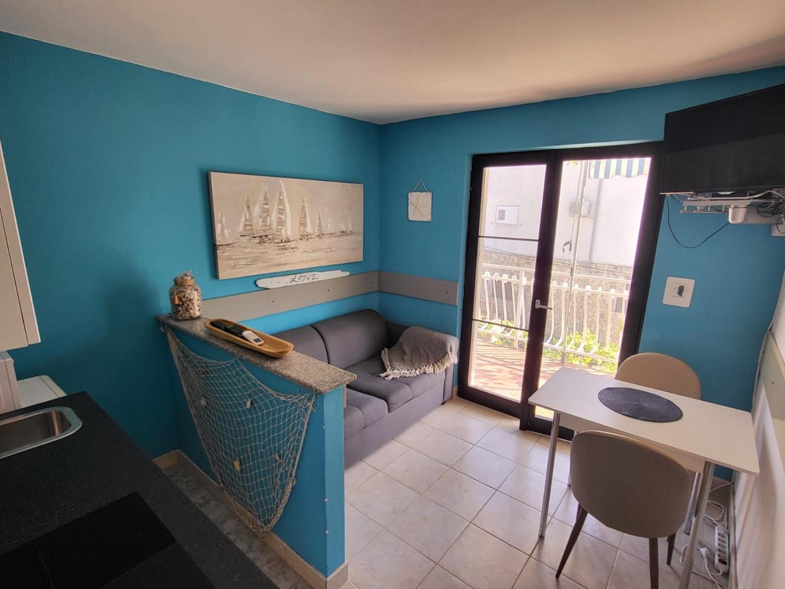 Apartment Bunjo'S Beach House Trogir Eksteriør bilde