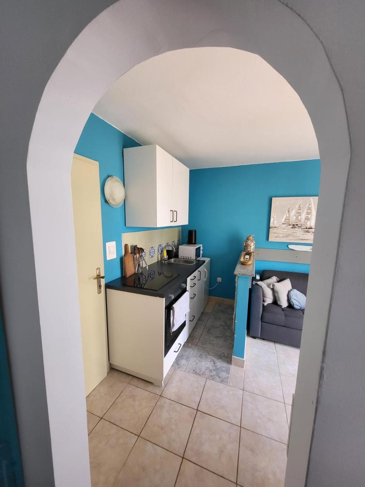 Apartment Bunjo'S Beach House Trogir Eksteriør bilde