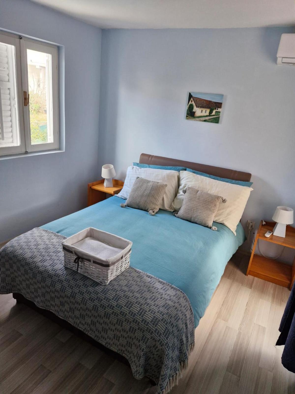 Apartment Bunjo'S Beach House Trogir Eksteriør bilde