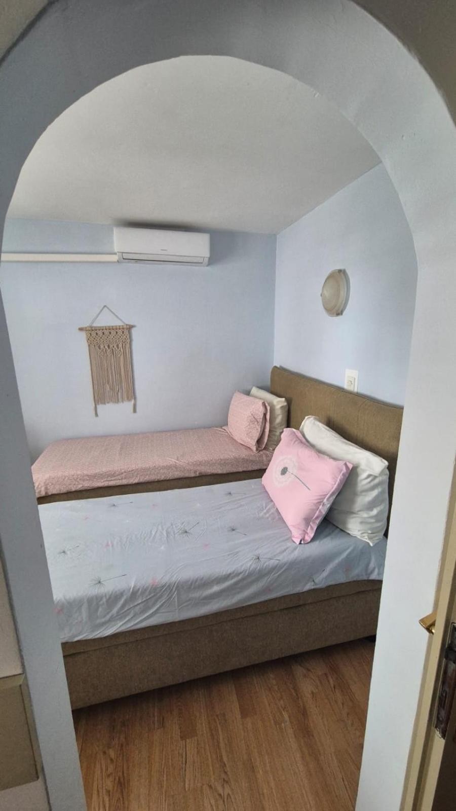 Apartment Bunjo'S Beach House Trogir Eksteriør bilde