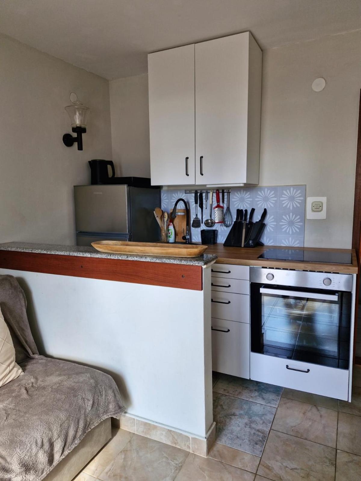 Apartment Bunjo'S Beach House Trogir Eksteriør bilde